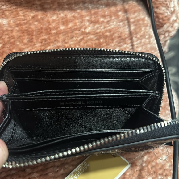 Michael Kors | Jet Set Small Zip-Around Leopard Card Case Wallet - Picture 8 of 10